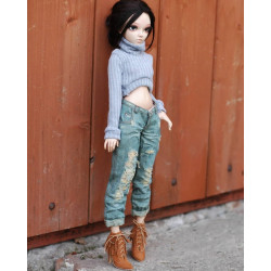 Ripped Boyfriend Jeans