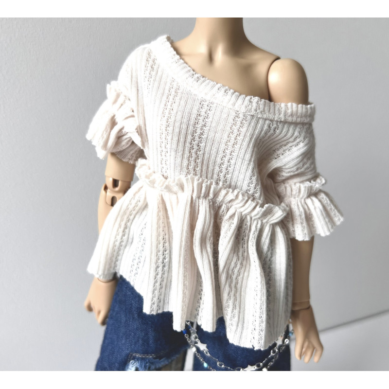 Oversized Ruffle Tee